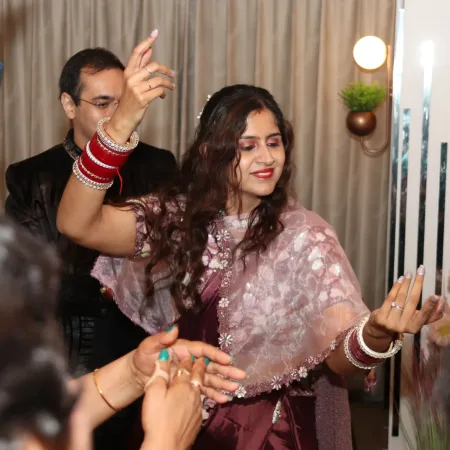 Coverage of Key Moments and Candid Shots